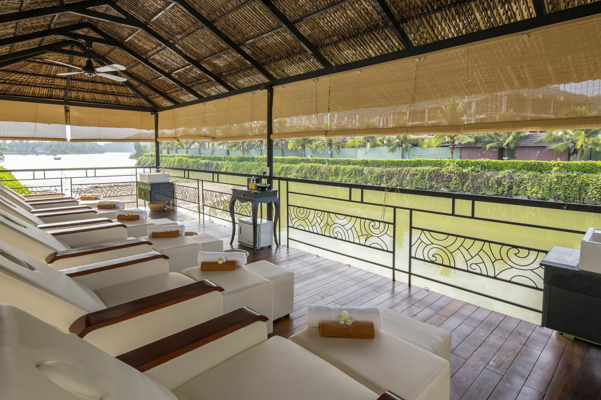 Cham Oasis Nha Trang Resort Condotel Exterior foto